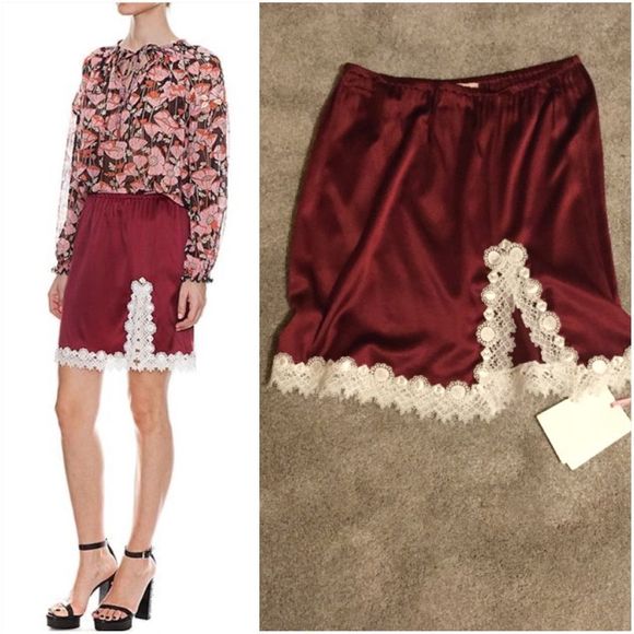 GIAMBA PARIS Dresses & Skirts - Giamba Paris Silky with Lace Trim Skirt